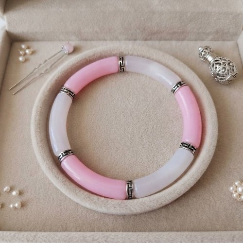 Bracelet perles tube incurvées
