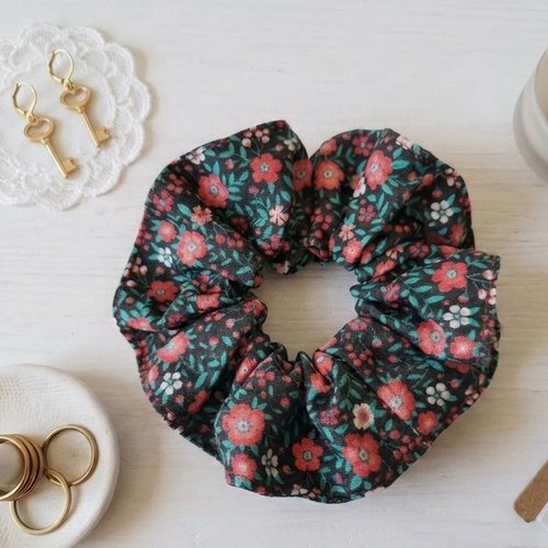 Chouchou coton noir motifs fleurs