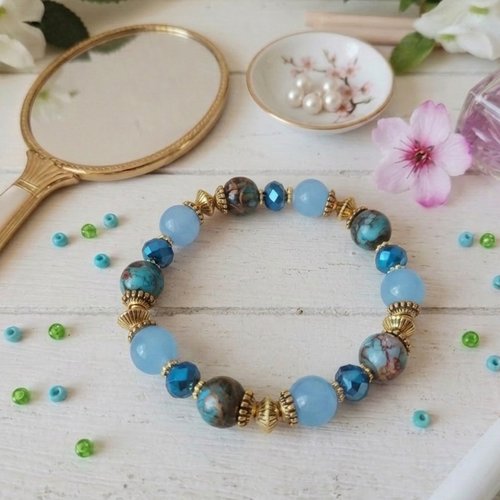 Bracelet perles en verre imitation jade et tréfilé