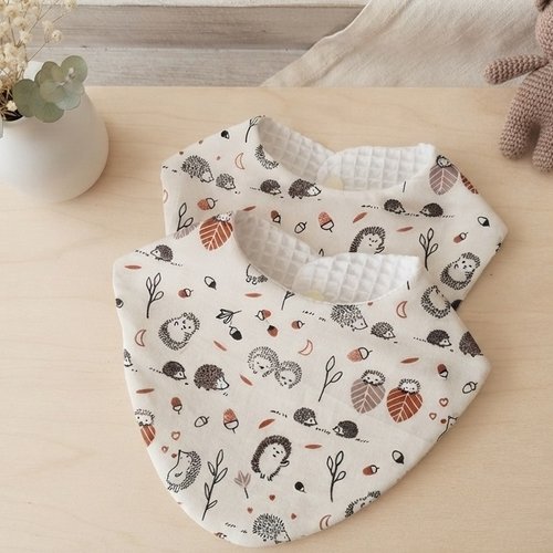 Lot de 2 bavoirs bandana coton beige et nid d'abeilles