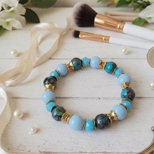 Bracelet perles en verre bleu