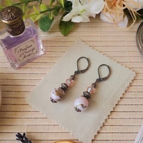 Boucles d'oreilles perles tréfilées et apprêts cuivre rouge