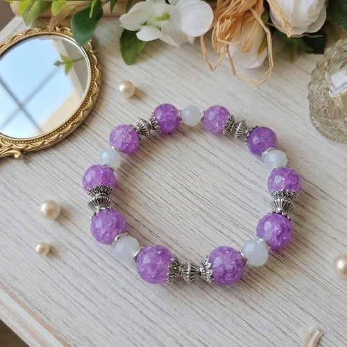 Bracelet perles en verre lilas et blanche