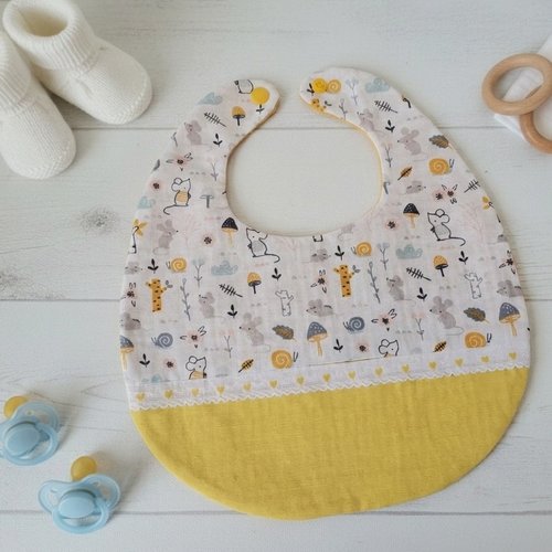 Bavoir bébé coton et imprimé avec dentelle