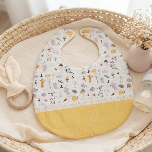 Bavoir bébé coton et imprimé avec dentelle