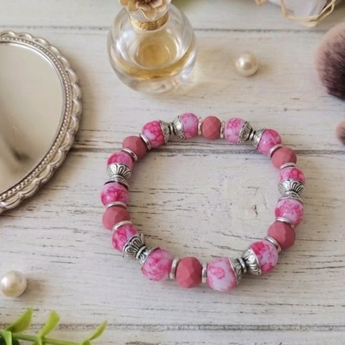 Bracelet perles en verre fuchsia tréfilé et framboise