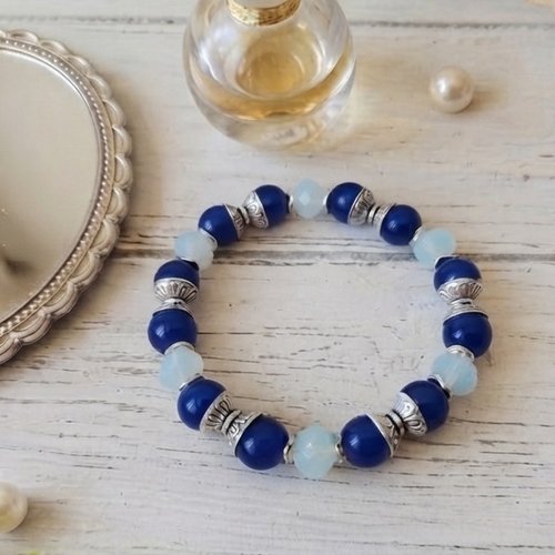 Bracelet perles en verre bleu marine et blanc bleuté