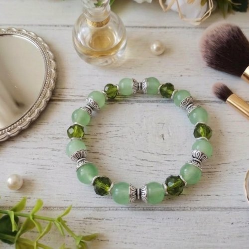 Bracelet perles en verre vert d'eau  et émeraude