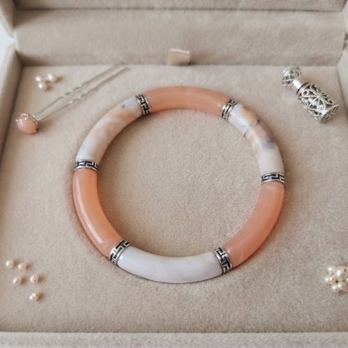 Bracelet perles tube incurvées