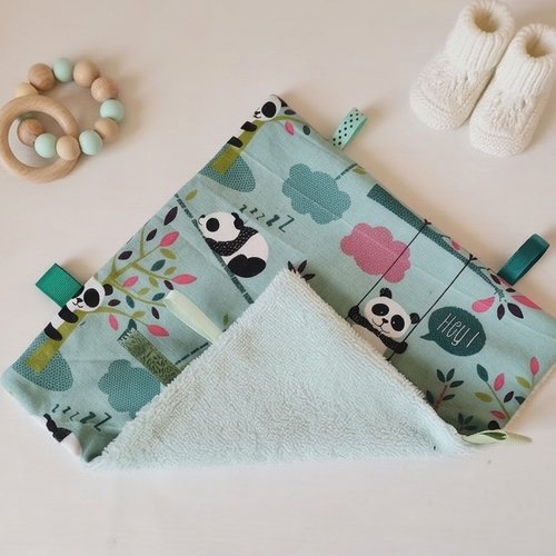 Doudou plat carré coton motifs panda