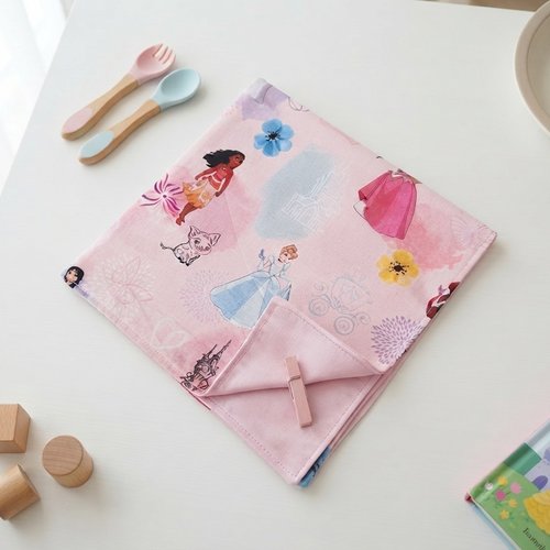Serviette de table pour enfants motifs princesses disney