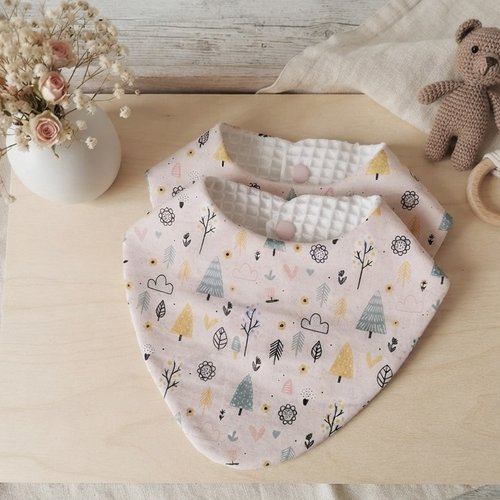Lot de 2 bavoirs bandana coton rose et nid d'abeilles blanche
