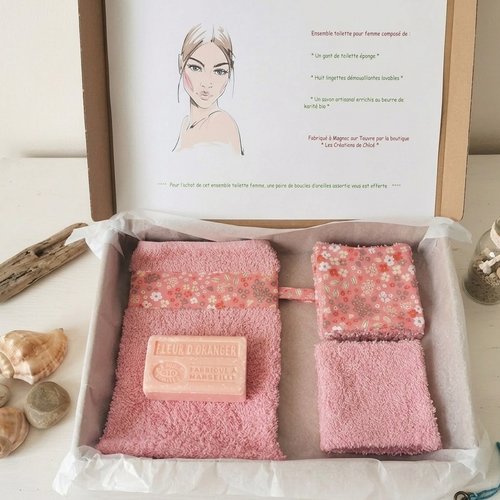 Box gant de toilette et 8 lingettes couleur saumon et rose