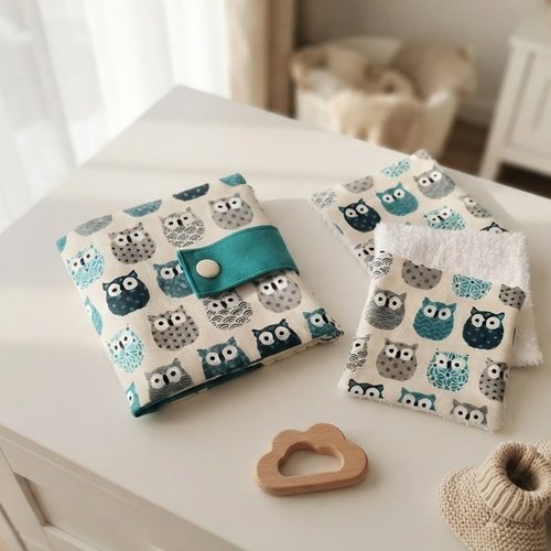 Ensemble pochette et 6 lingettes motif chouettes