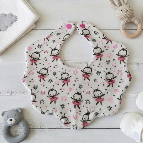 Bavoir naissance fleur coton imprimé et éponge