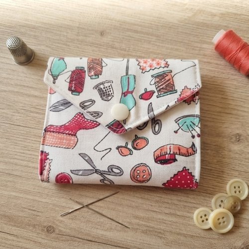 Pochette/étui pour aiguilles à coudre