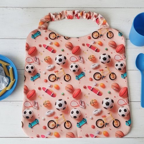 Serviette de cantine élastique motifs articles de sport