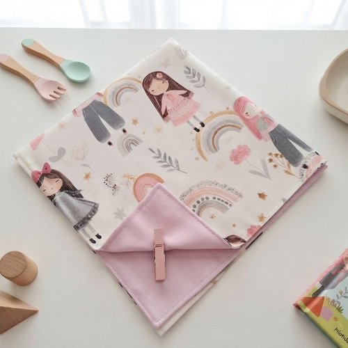 Serviette de table pour enfants motifs filles et arc en ciel