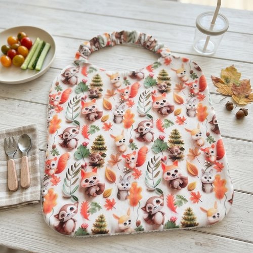 Serviette de cantine élastique motifs écureuil