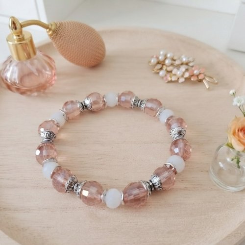 Bracelet perles en verre laqué rose