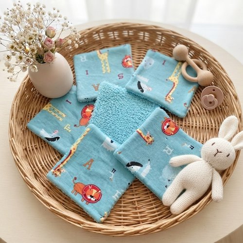 Boite de 7 lingettes lavables pour bébé coton et éponge