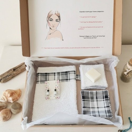 Box gant de toilette et 8 lingettes couleur noire et blanche