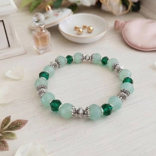 Bracelet fil élastique perles en verre à facettes