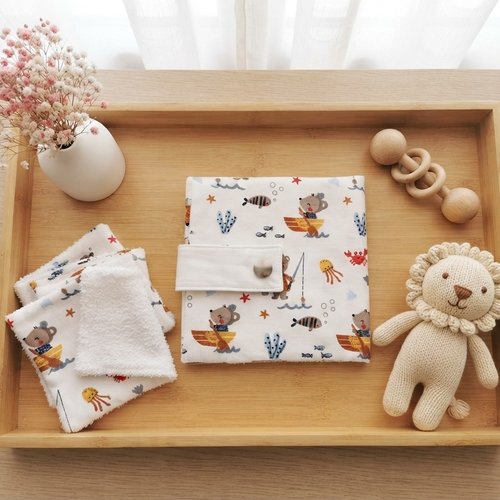 Ensemble pochette et 6 lingettes motifs animaux pêcheurs