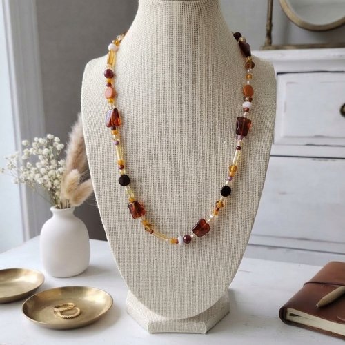 Collier sautoir perles en verre tons marron et ambre