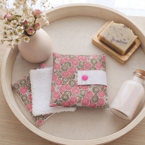 Pochette de 6 lingettes démaquillantes blanc, rose et kaki