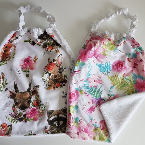 2 serviettes de table - grands bavoirs serviettes pour cantine, maternelle, école et loisirs (thème : animaux de la forêt et fleurs)