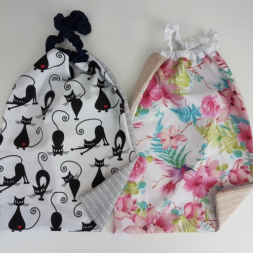 2 serviettes de table - grands bavoirs, serviettes pour cantine, maternelle, école, loisirs ( chats noir et fleurs/oiseau )