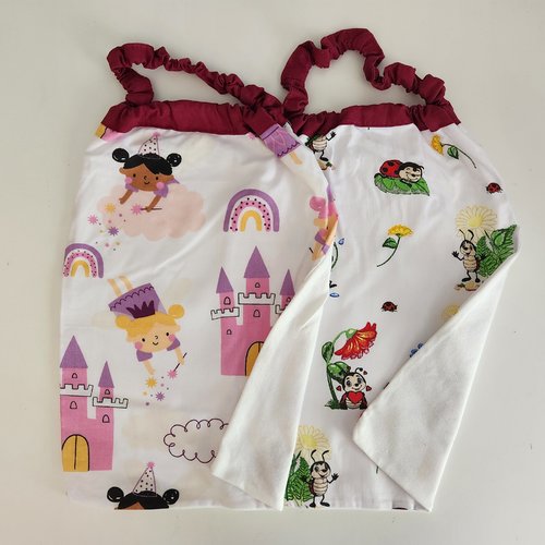 2 serviettes de table - grands bavoirs, serviettes cantine, maternelle, école, loisirs (thème : fées et coccinelles)