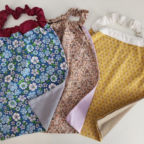 3 serviettes de table - grands bavoirs, serviettes cantine, maternelle, école, loisirs (thème : fleurs bleues, roses et jaunes
