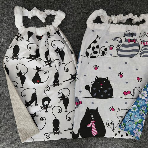 2 serviettes de table - grands bavoirs, serviettes cantine, maternelle, école, loisirs (thème : chats)