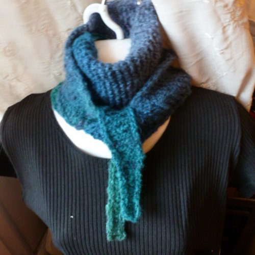La nouvelle petite écharpe mode