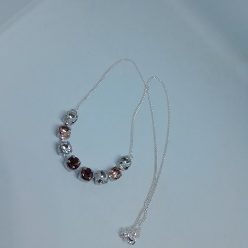 Tour de cou 8 cristaux swarovski 6 mm longueur personnalisable