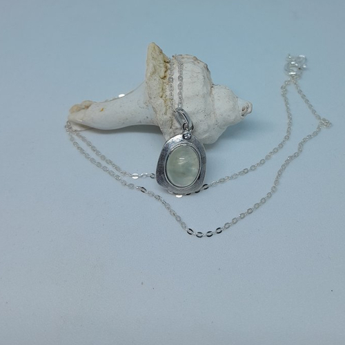 Pendentif carré quartz cristal de roche et argent avec chaine en argent 925 création unique