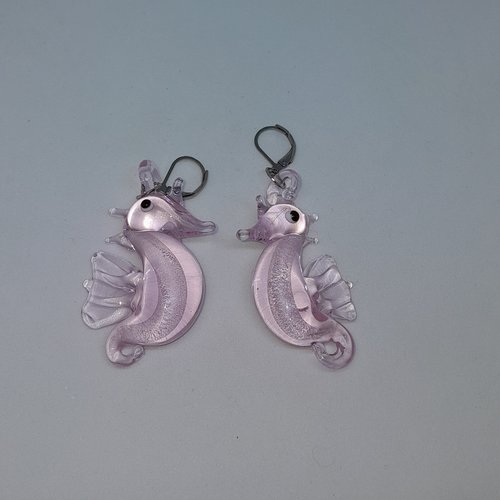 Grandes boucles d'oreille hippocampes en verre façon murano