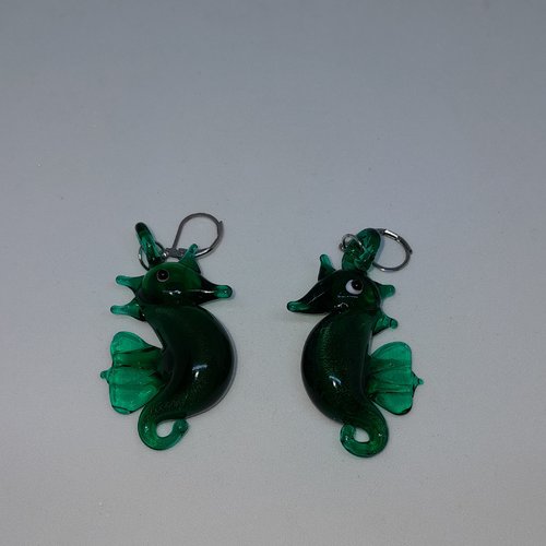 Grandes boucles d'oreille hippocampes en verre façon murano