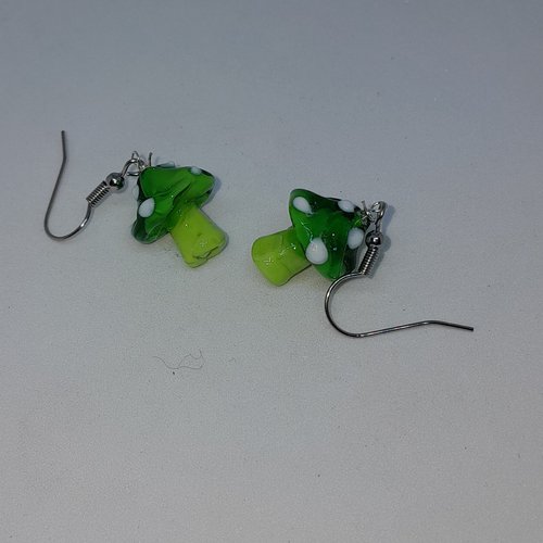 Boucles d'oreille champignons en verre façon murano
