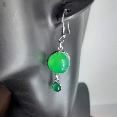 Boucles d'oreille acier inoxydable et jade vert création unique
