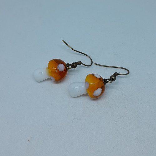 Boucles d'oreille champignons en verre façon murano