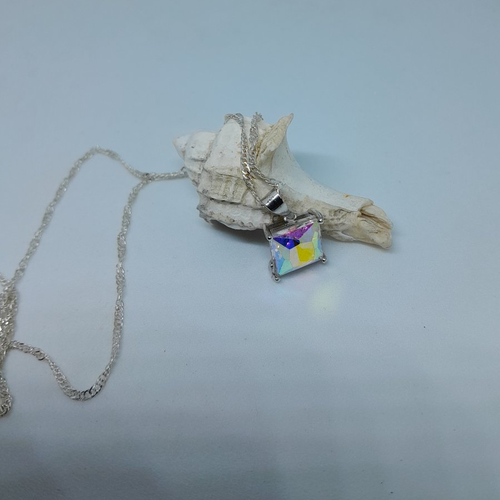 Pendentif argent et cristal swarovski ab avec chaîne plaquée argent unique