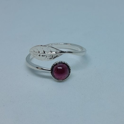 Bague argent feuille et grenat création unique