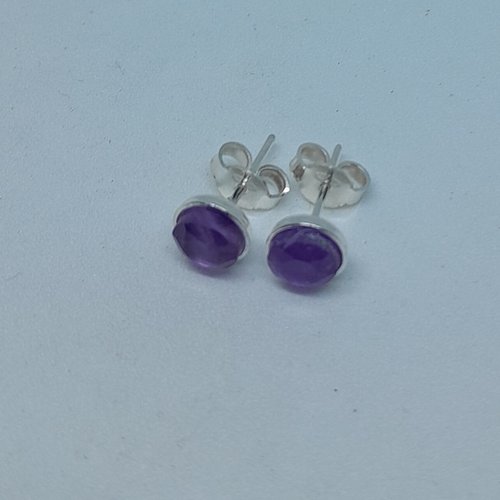 Clous boucles d'oreille en argent serties améthystes facettées création unique