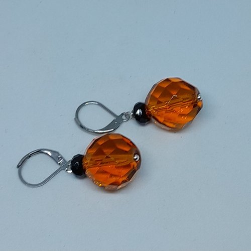 Boucles d'oreille dormeuses en acier inoxydable et verre de bohème facetté création unique