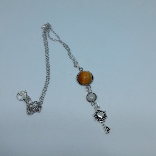 Pendentif pierre de lune oeil de tigre et clef avec chaine avec chaîne en acier
