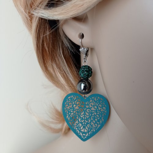Bouckes d'oreilles