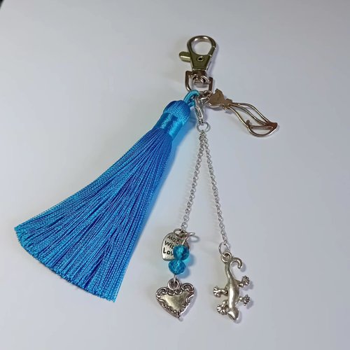 Bijou de sac – pompon bleu ciel chic